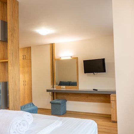 Eco Hotel Momata Kolarovo ภายนอก รูปภาพ