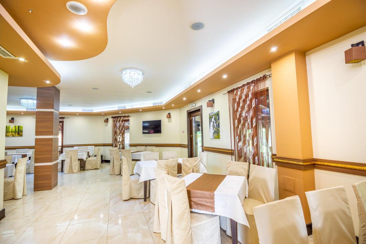 Eco Hotel Momata Kolarovo ภายนอก รูปภาพ